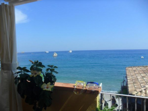 Отель Beach Apartments Patrizia  Таормина